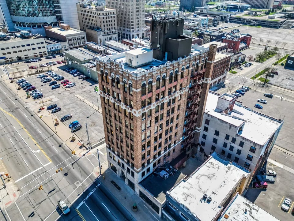 Riker building