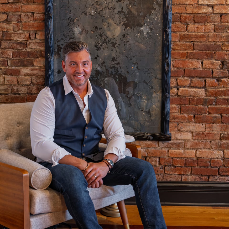 About Tyler Henson | Leader and Founder of Henson Team