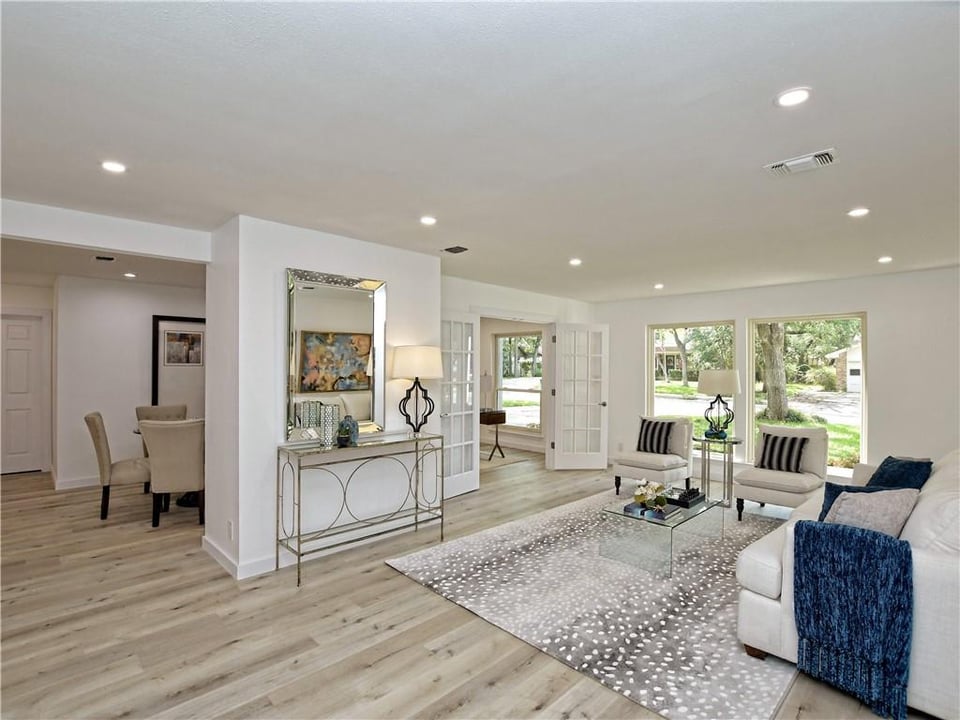 10405 Mourning Dove Dr