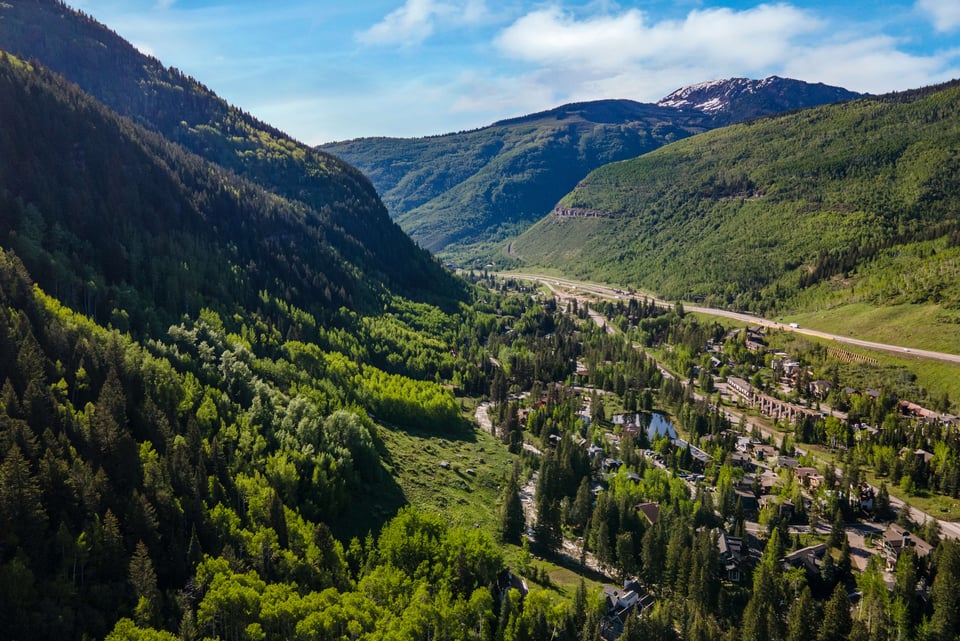 Neighborhood || East Vail