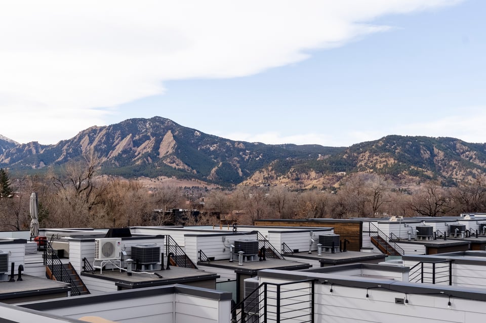 2465 Walnut Street, Unit 13