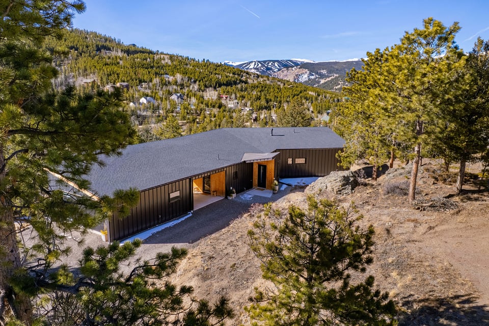 103 W Wildewood Drive