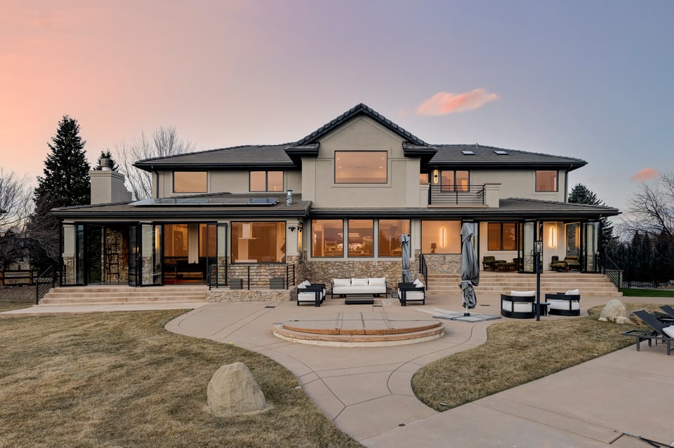 8906 Little Raven Trail