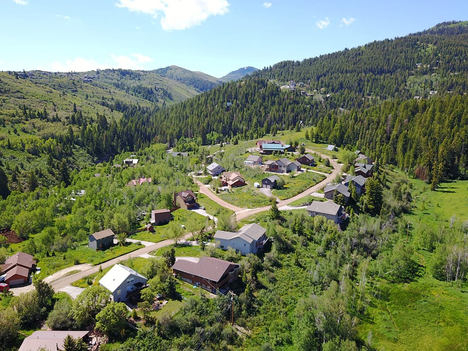 Summit Park | Neighborhood Guide | Experience Park City