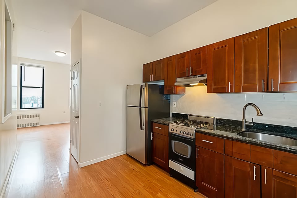 157 Allen St, #2D