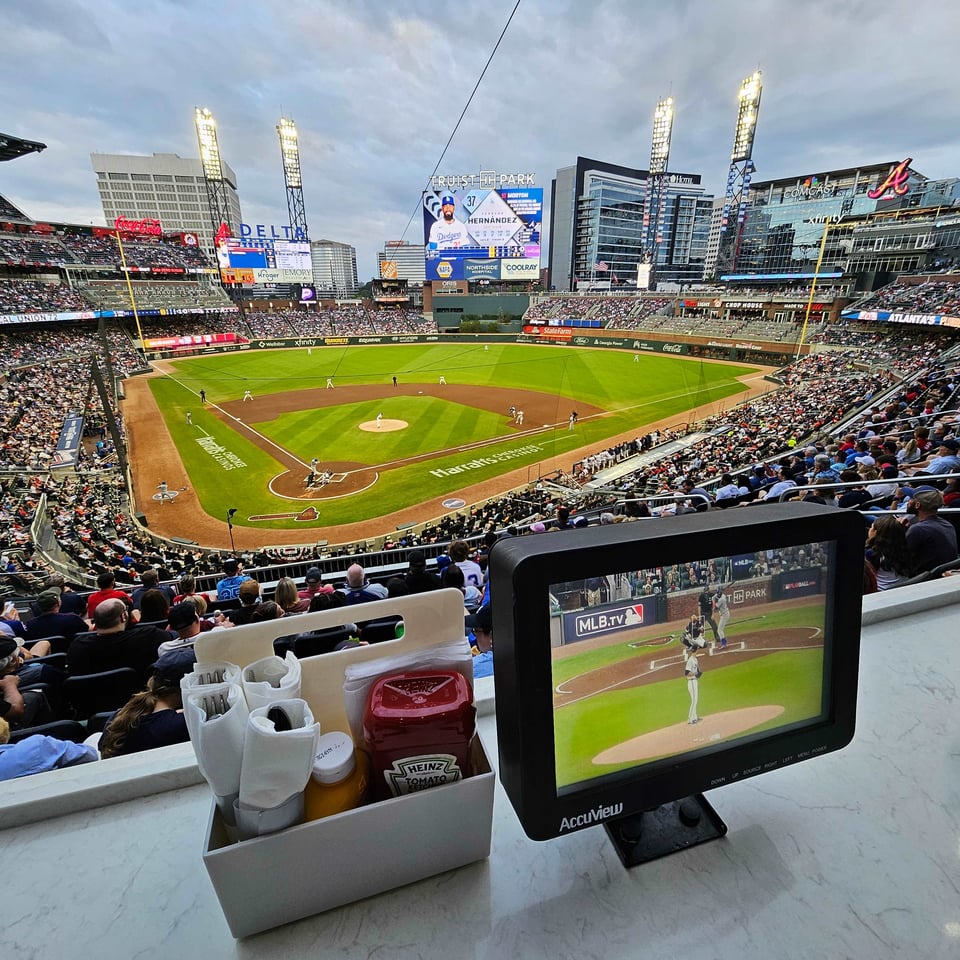 Best Places to Watch Sports Near Mableton, GA Today