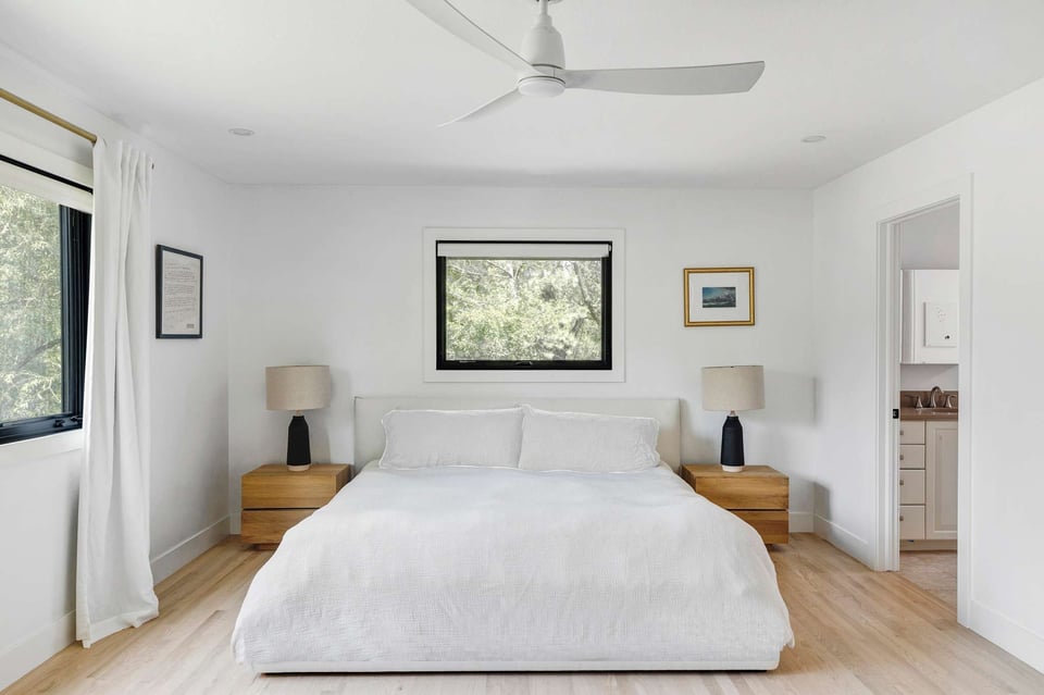 6095 Old Brompton Road