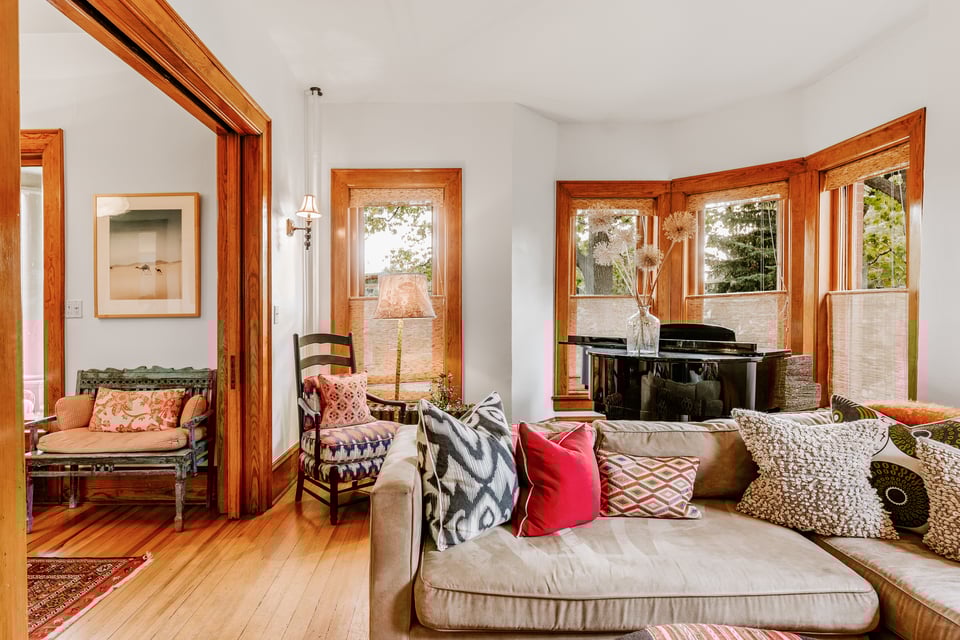 907 7th Street