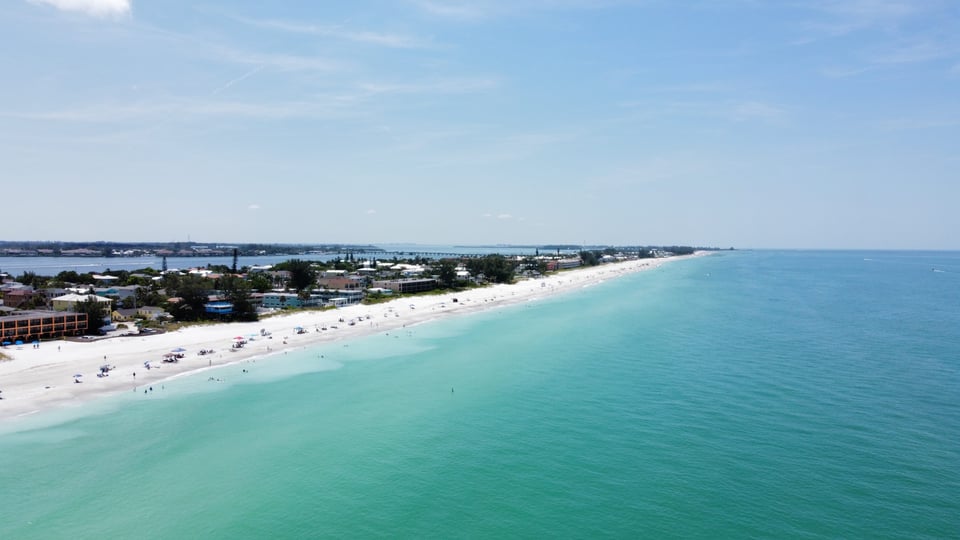 Bradenton Beach | Neighborhood Guide | JoDene Moneuse