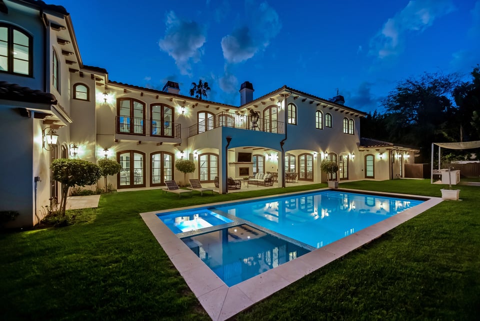 1112 TOWER RD | Solomon Property Group | Los Angeles Real Estate Agents