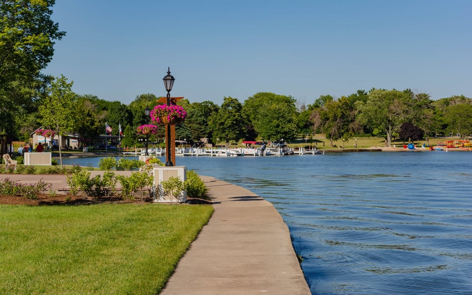 Delavan Homes for Sale – Luxury Delavan Real Estate