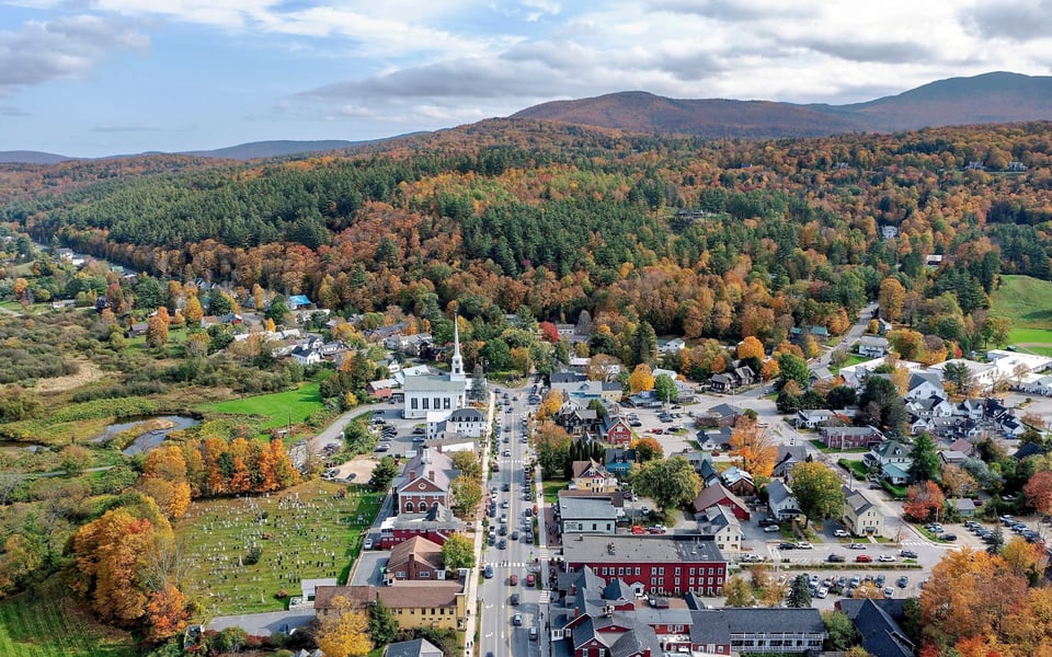 Redding CT Real Estate & Neighborhood Guide