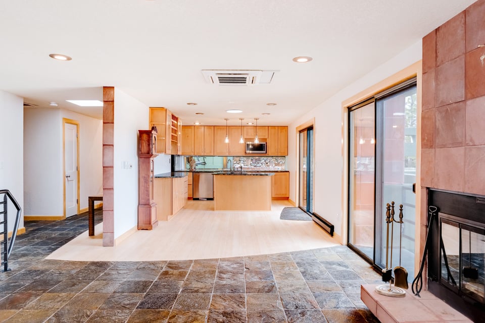 1146 Westview Drive