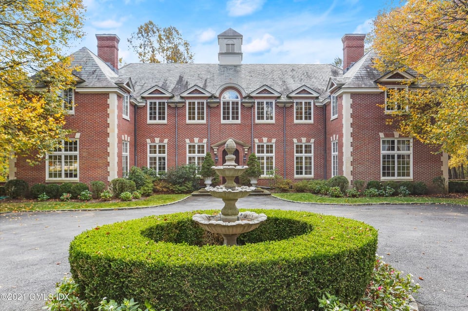 THE GREAT ESTATES グリニッチ Late fashion designer Vince Camuto's Connecticut chateau is