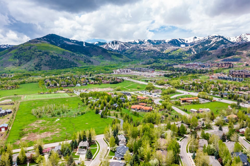 Old Ranch Road: Spacious Homes & Equestrian Living