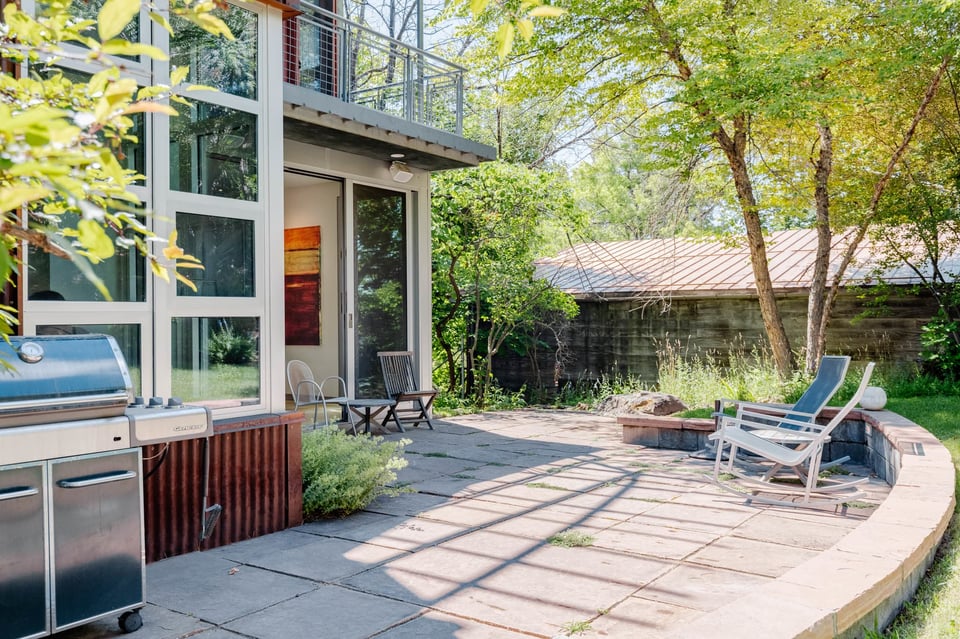 2945 3rd Street