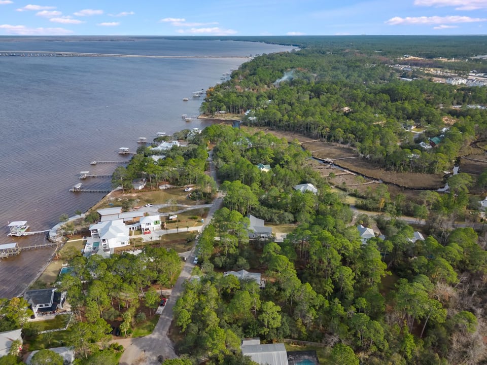 North Santa Rosa Beach, FL Homes - Seaside Serenity