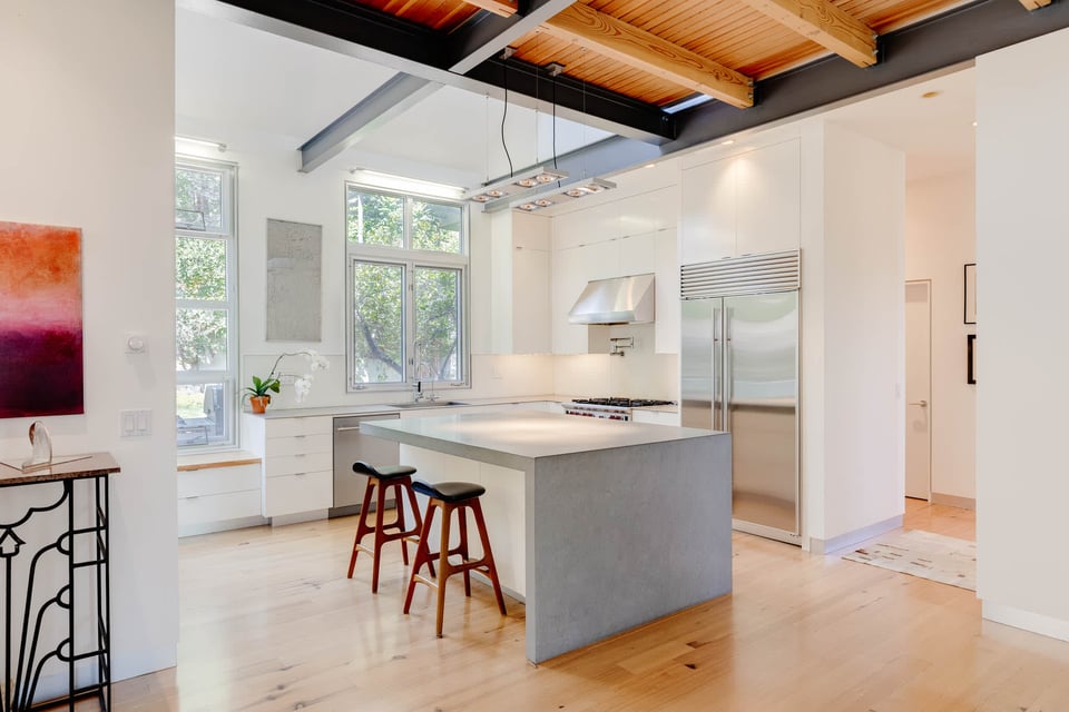 2945 3rd Street