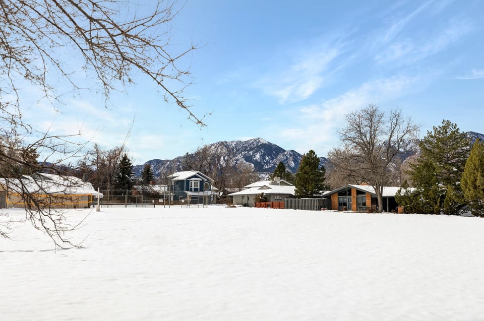 251 Pawnee Drive