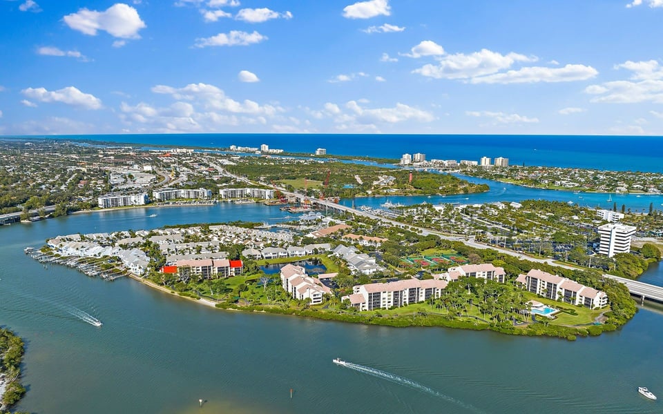 Jupiter | Neighborhood Guide