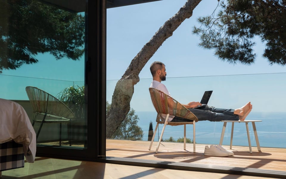 Top 4 Benefits of Working Remotely in Costa Rica | Blog | Flamingo ...