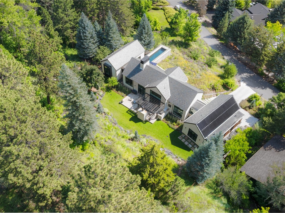 2285 Knollwood Drive