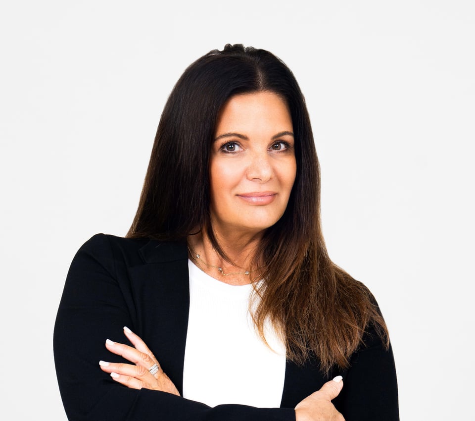 Linda Esposito | SERHANT.