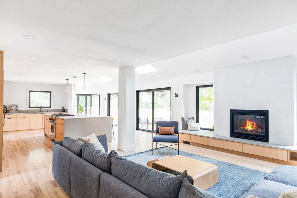 6095 Old Brompton Road