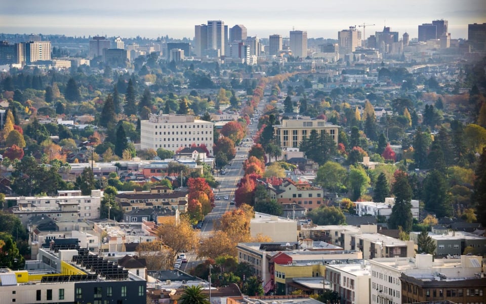 A Complete Guide to Living in Rockridge | Blog | Roxanna Ahlbach