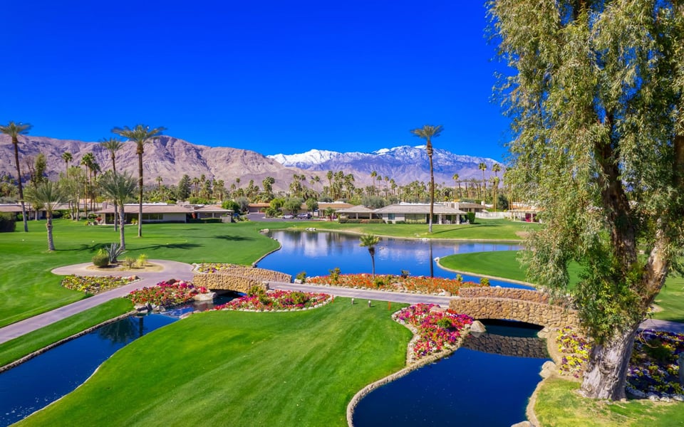 The Springs Country Club | Country Clubs & Neighborhoods