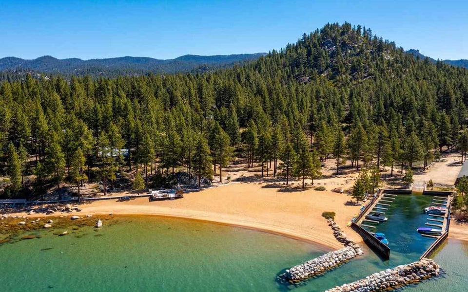 Elk Point | Community Area Guide | Cole Mizak
