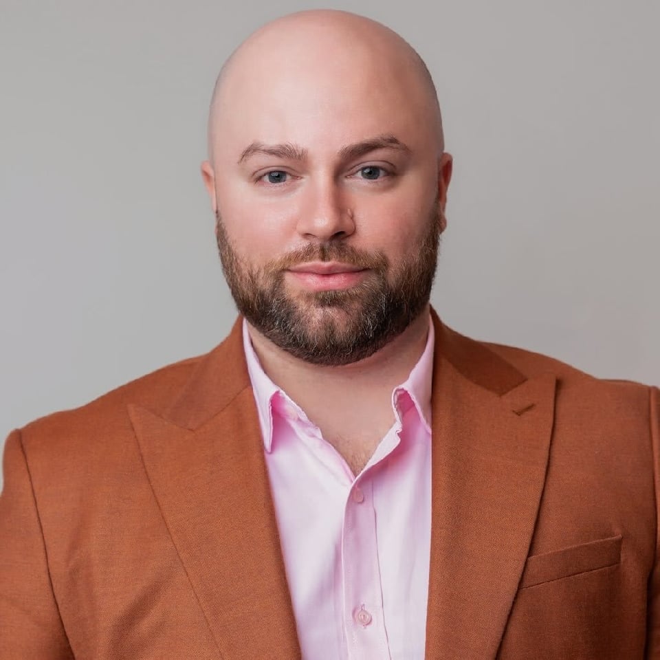 mirumieフォロー割引 Meet Michael Chindemi - Your Trusted Real Estate Agent