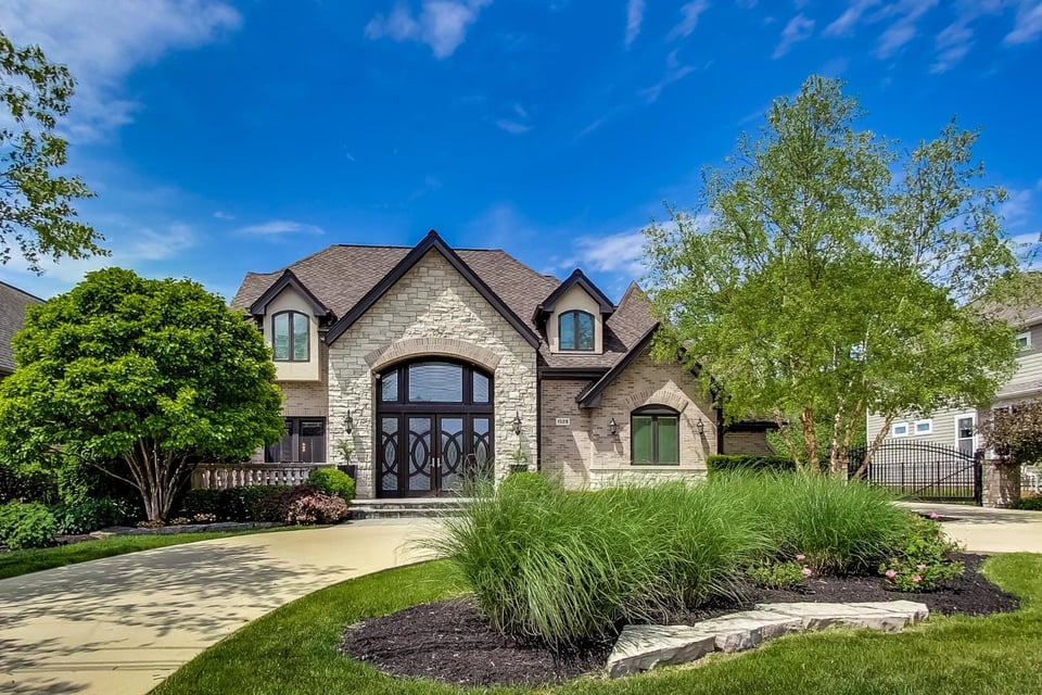 Buying a Home in Arlington Heights | Blog
