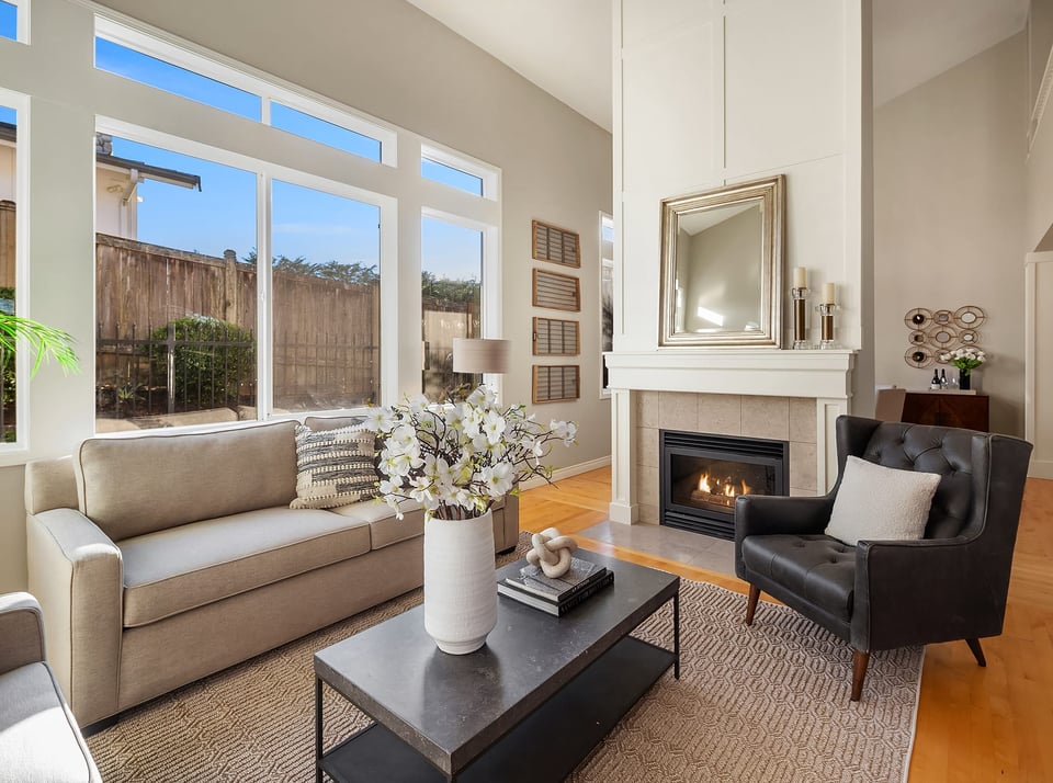 Redmond, WA &mdash; Real Estate Market Snapshot