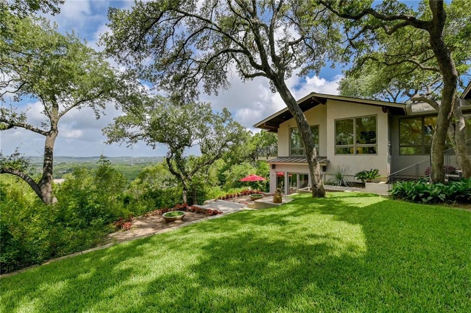 908 Castle Ridge Road