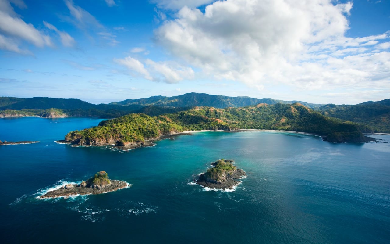 Schools near Las Catalinas, Costa Rica