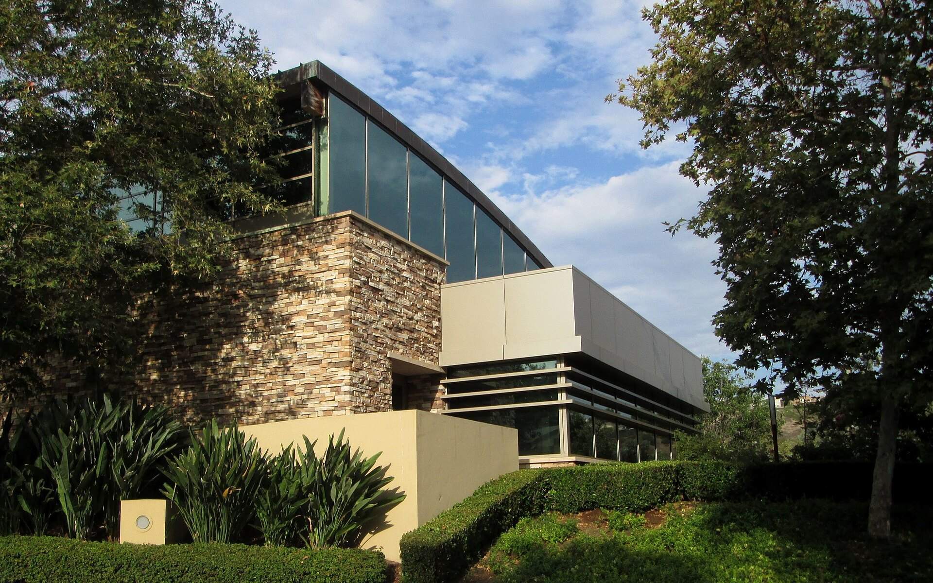 Mission Viejo Library exterior with mature landscaping in 2013