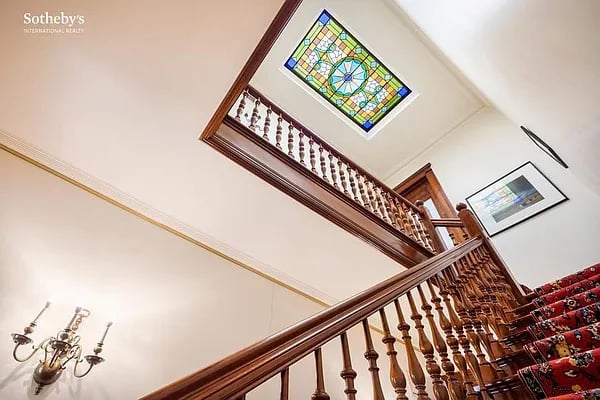 37 West 74th Street