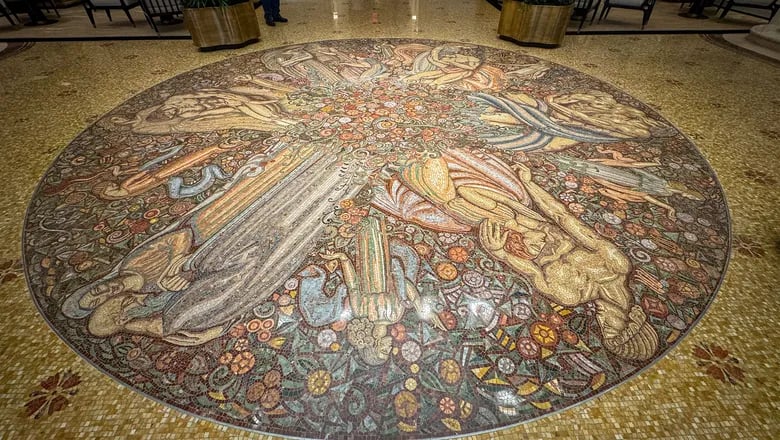 Tour of the Revamped Waldorf Astoria: Huge Suites, See-and-Be-Seen Scene
