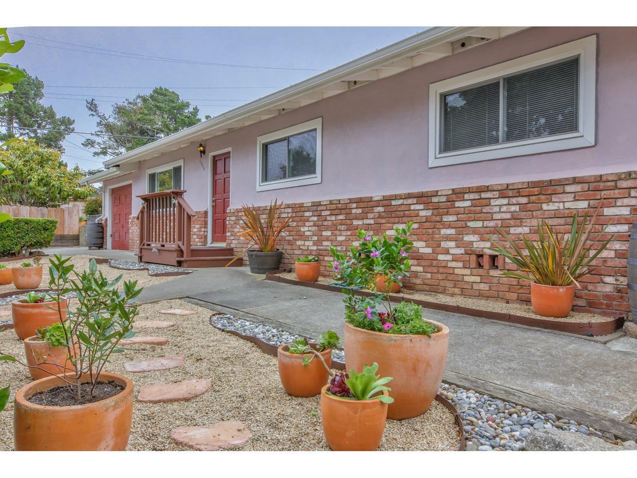 1003 David Avenue