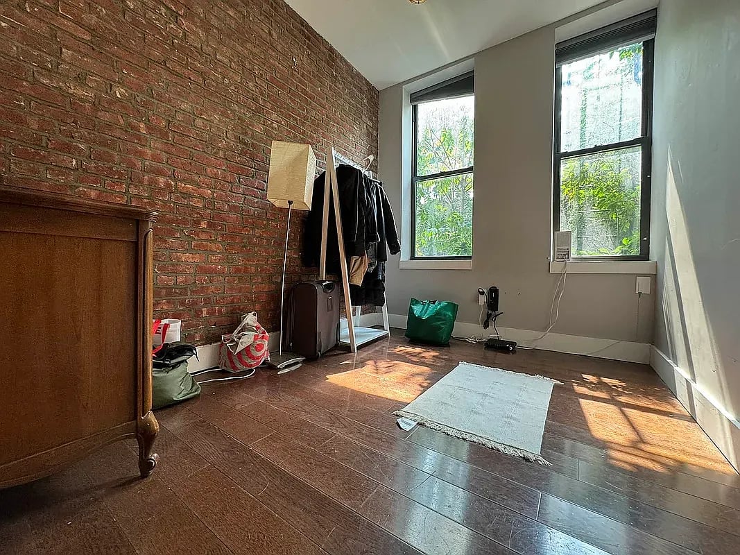 204 Starr St 3F