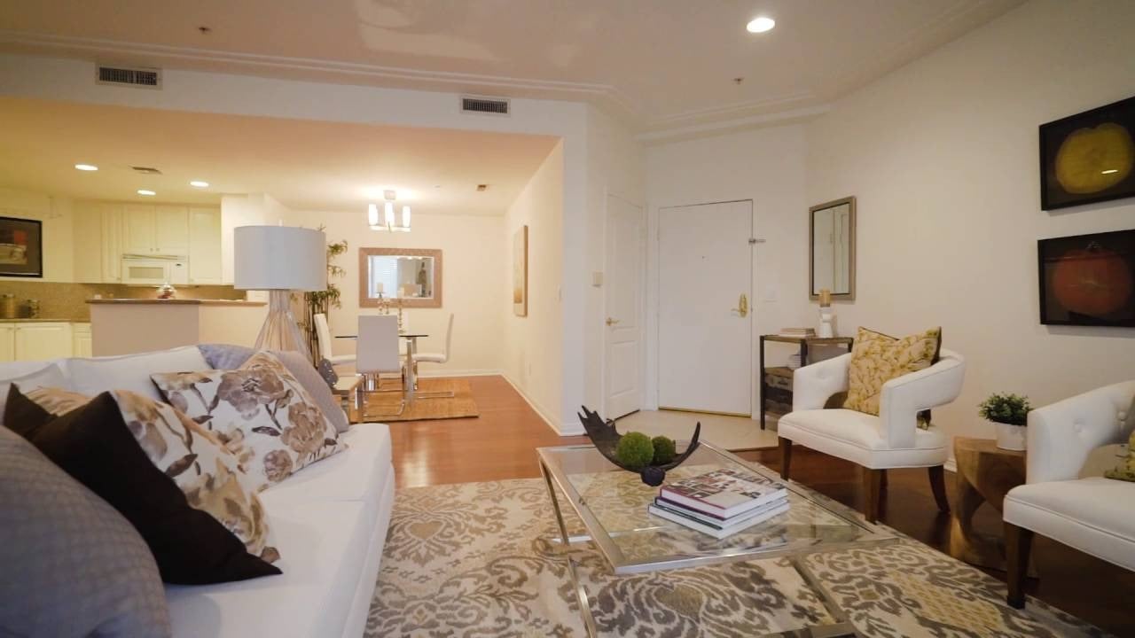 1100 S Clark Drive, Unit 102