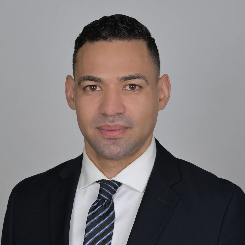 Billy Abreu New York, NY Real Estate Agent Headshot