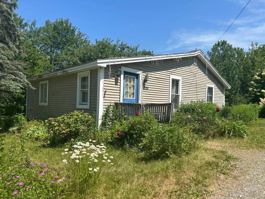 131 Nicolin Road Ellsworth, ME 04605