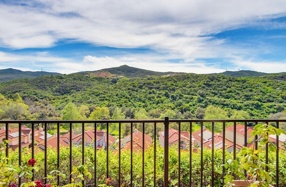 28782 Vista Valley Dr