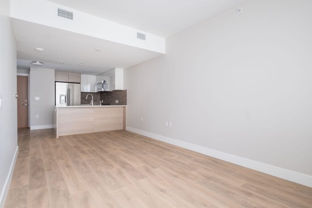 3451 Sawmill Cres, #617
