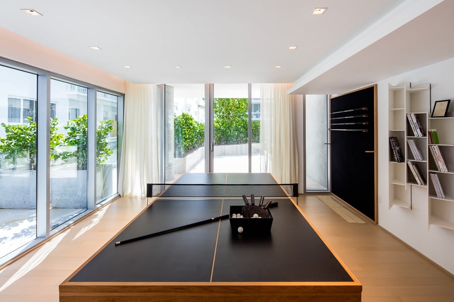 321 Ocean Miami Billiards