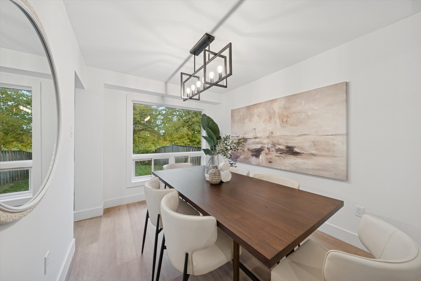 62 Pepperell Cres