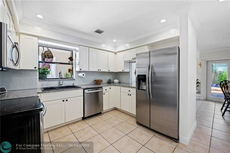 511 SW 167th Ave