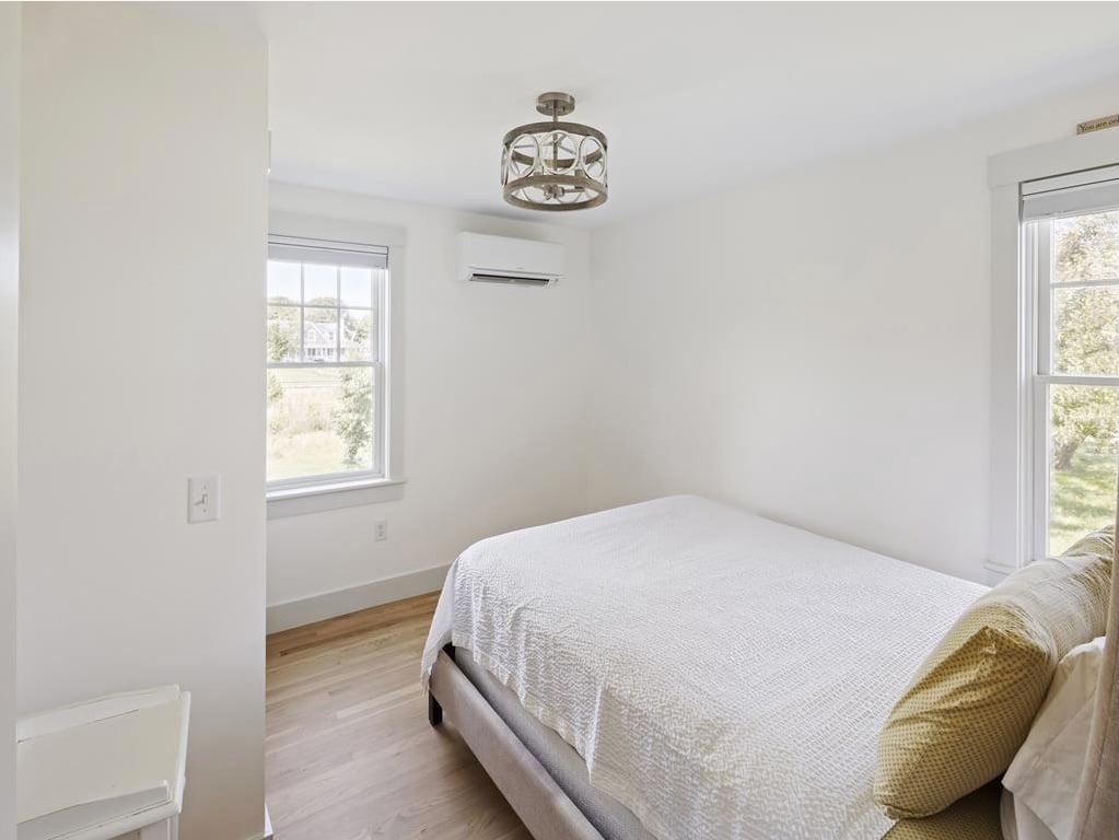 81 Herring Creek Rd